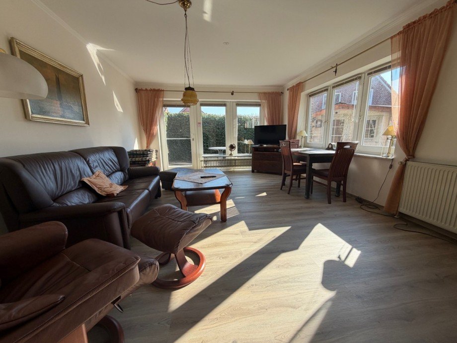 Wohn- und Essbereich 2 Doppelhaush�lfte B�sum