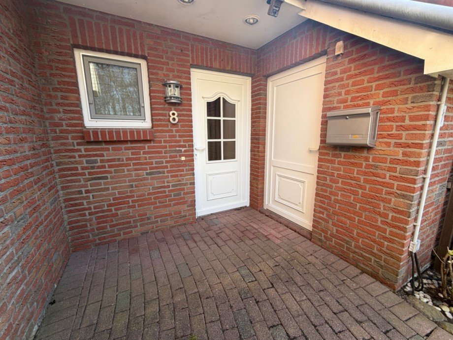 Eingangsbereich Doppelhaush�lfte B�sum