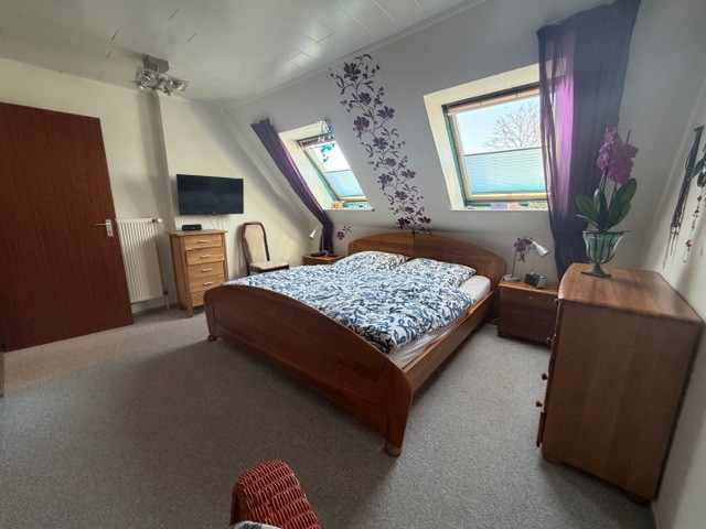 Schlafzimmer Reihenmittelhaus Osterr�nfeld