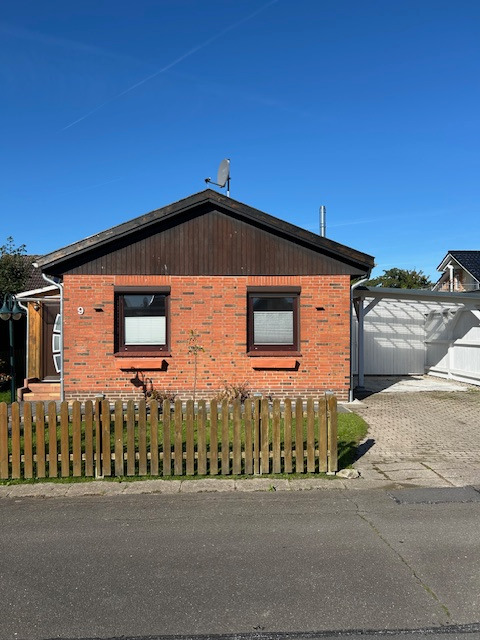 Vorderansicht 1 Bungalow Hennstedt