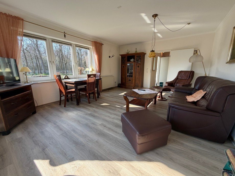 Wohn- und Essbereich 1 Doppelhaush�lfte B�sum